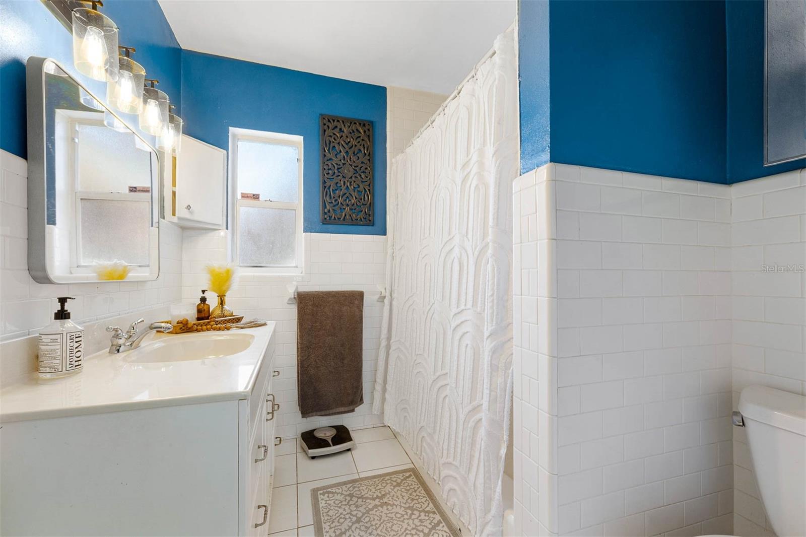 926 MAYFAIR CIR, ORLANDO, FL, 32803