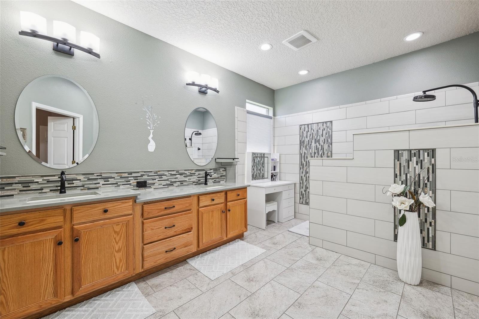 12308 BRAMFIELD DR, RIVERVIEW, FL, 33579