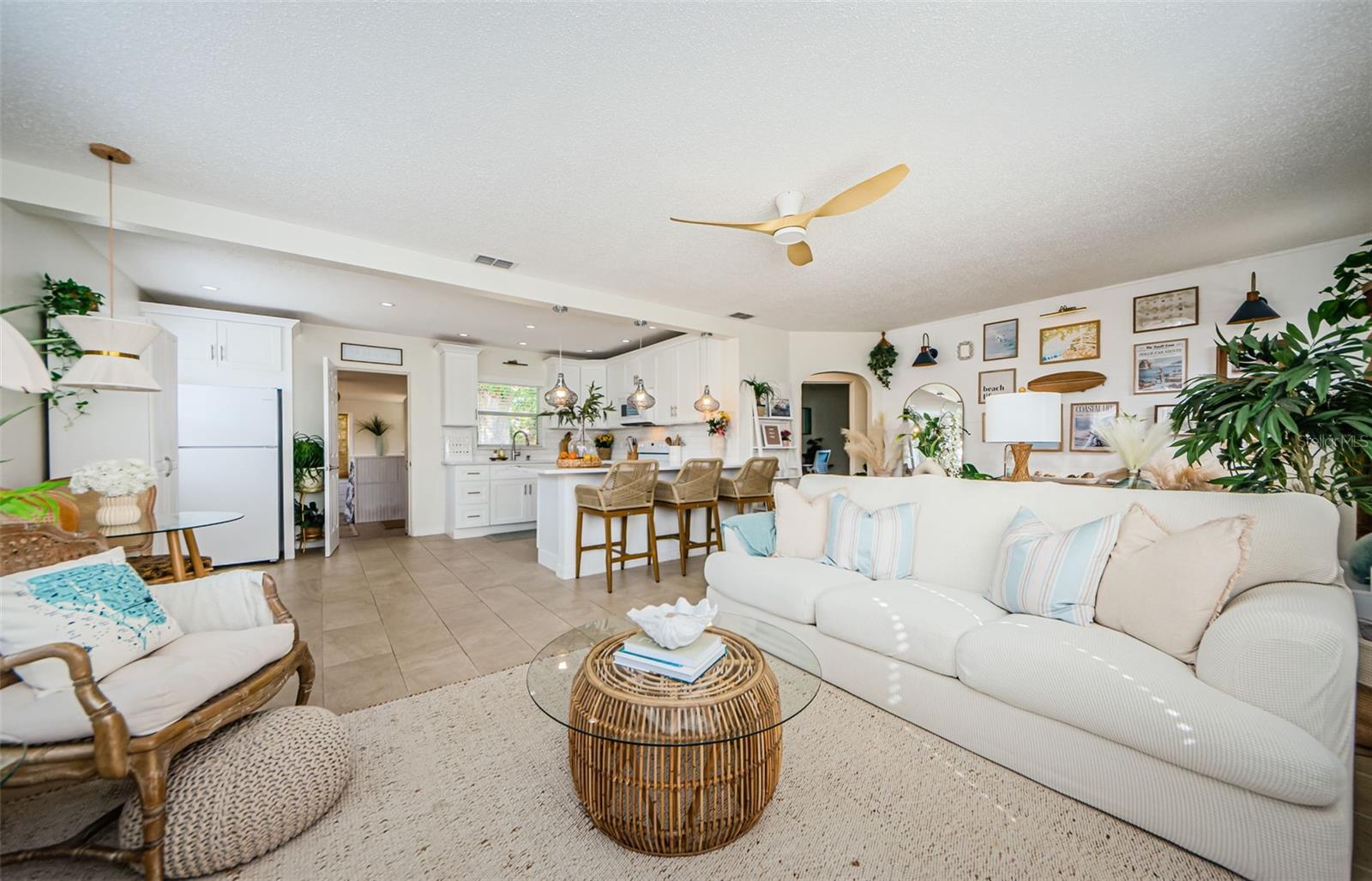 2261 QUEEN ST S, ST PETERSBURG, FL, 33712
