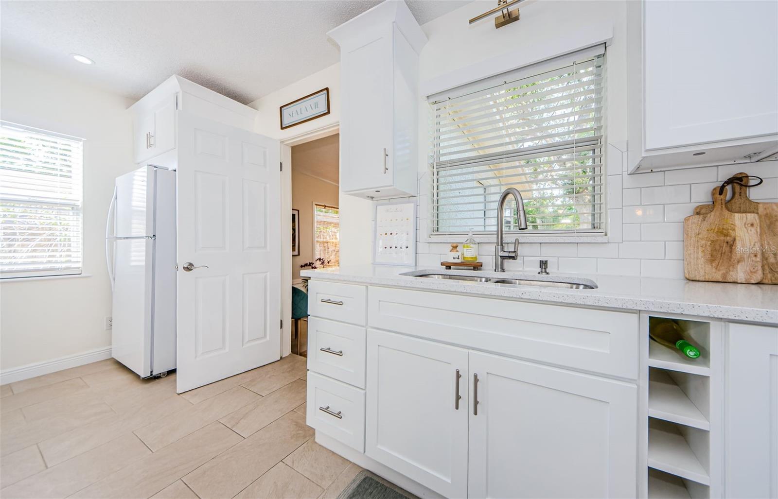 2261 QUEEN ST S, ST PETERSBURG, FL, 33712