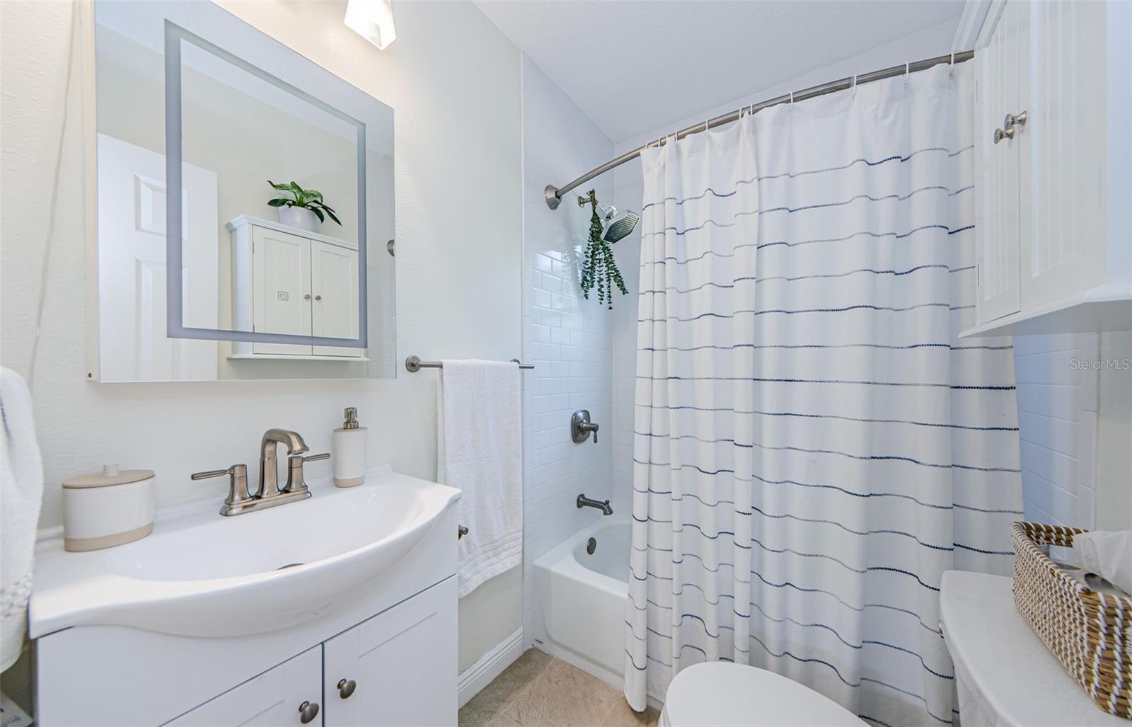 2261 QUEEN ST S, ST PETERSBURG, FL, 33712