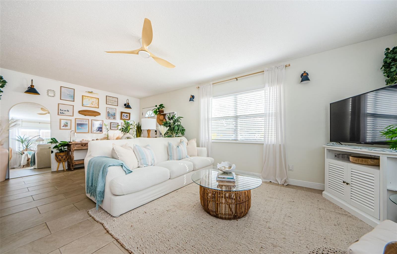 2261 QUEEN ST S, ST PETERSBURG, FL, 33712