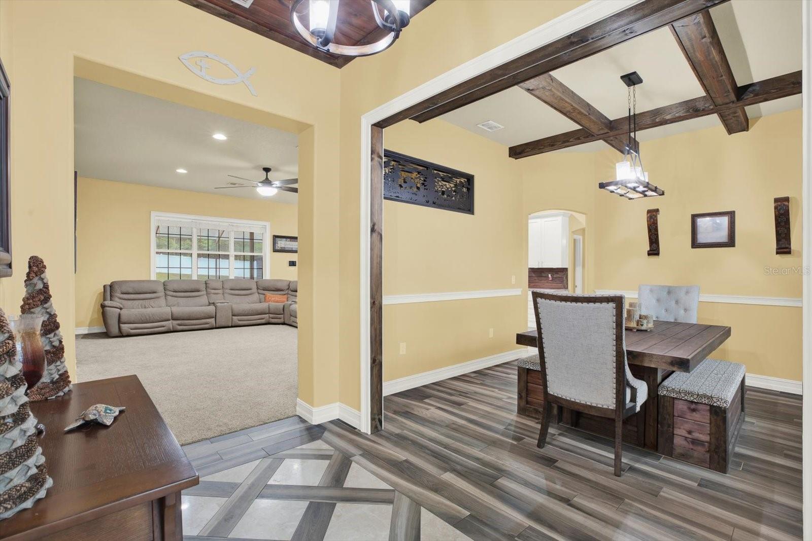9851 PINE LEAF LN, DADE CITY, FL, 33525
