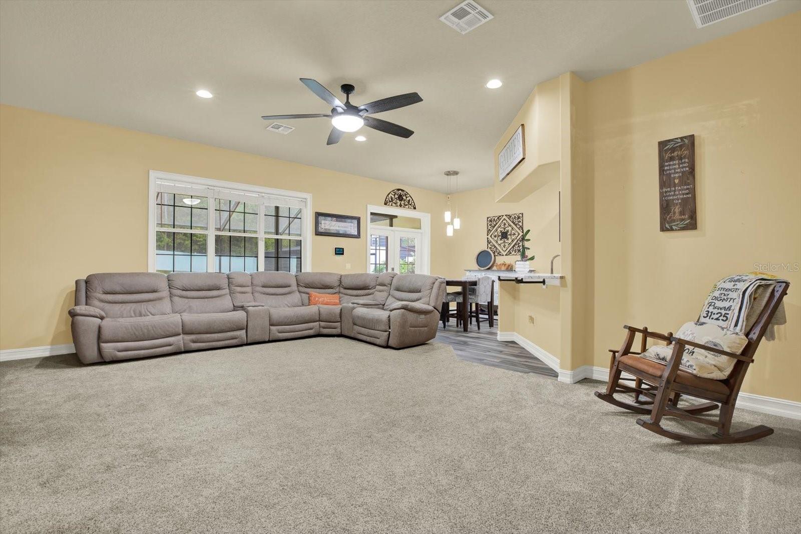 9851 PINE LEAF LN, DADE CITY, FL, 33525