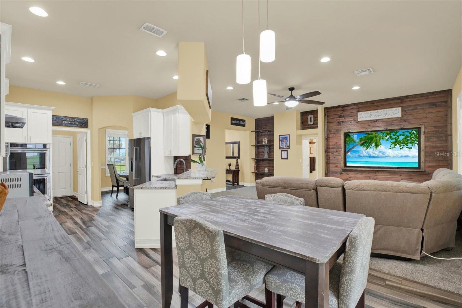 9851 PINE LEAF LN, DADE CITY, FL, 33525