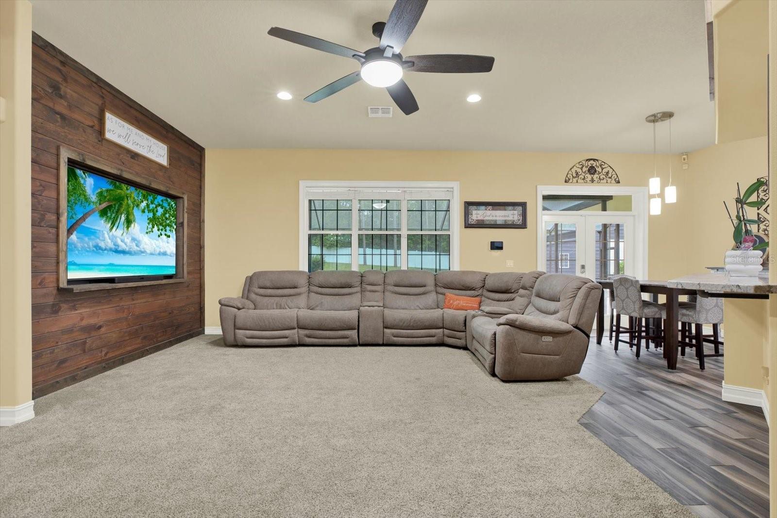 9851 PINE LEAF LN, DADE CITY, FL, 33525