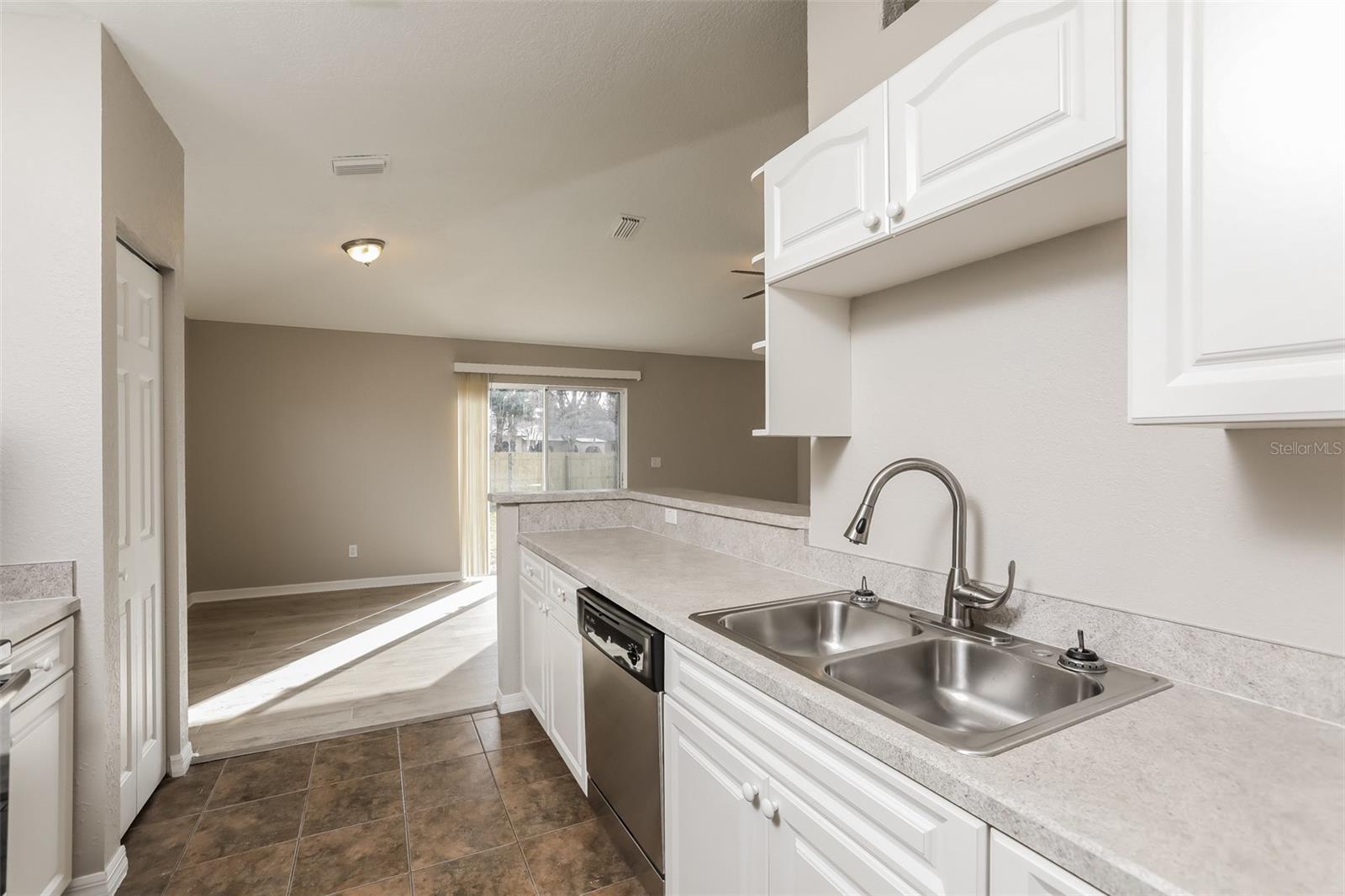 1023 RUTH DR, EDGEWATER, FL, 32132
