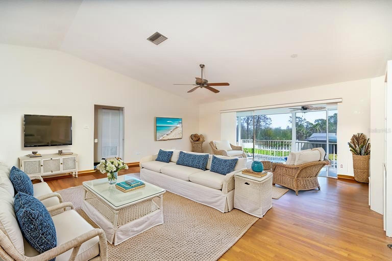 9230 PINE COVE DR, ENGLEWOOD, FL, 34224