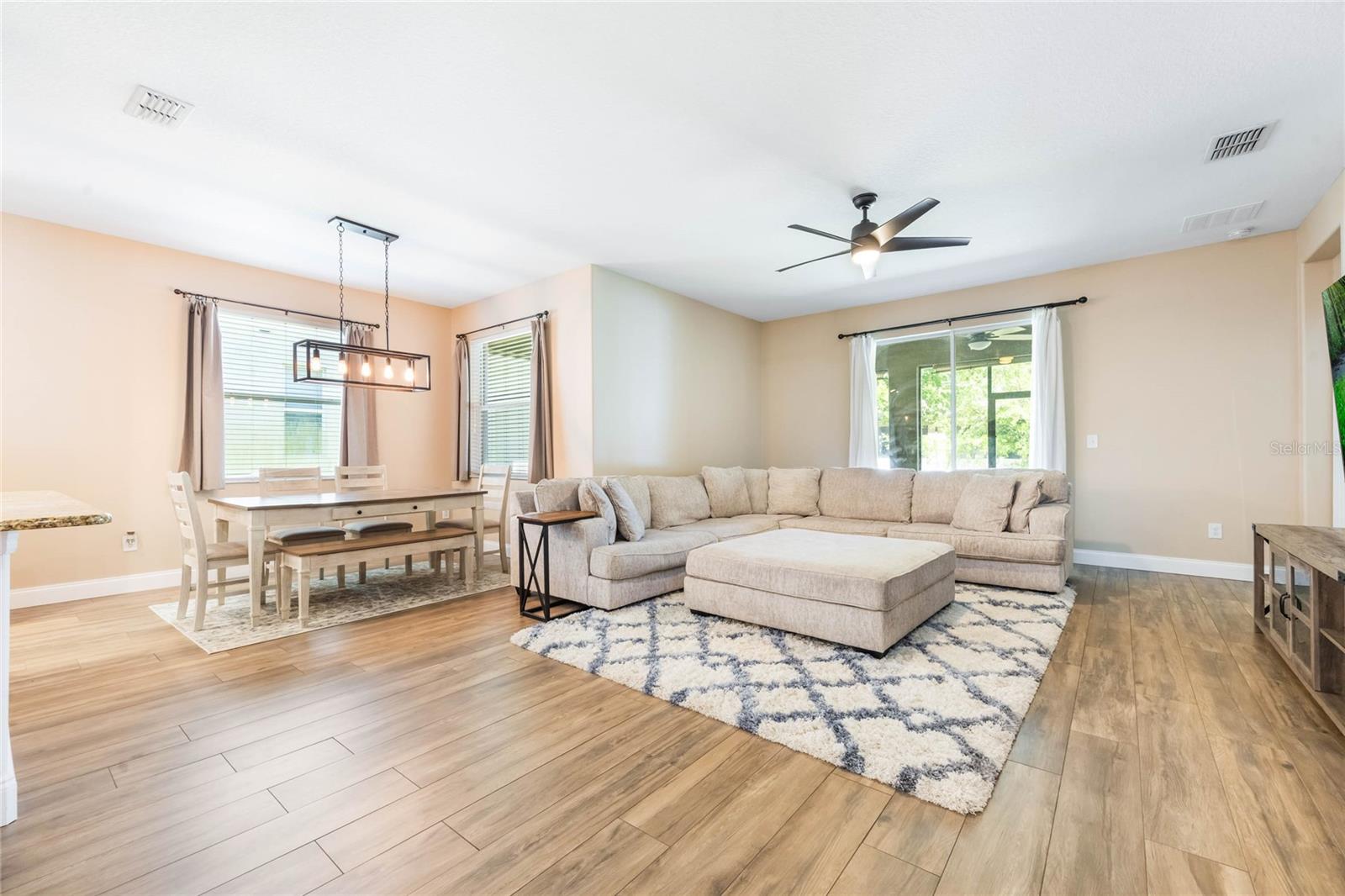 1155 SEBURN RD, APOPKA, FL, 32703