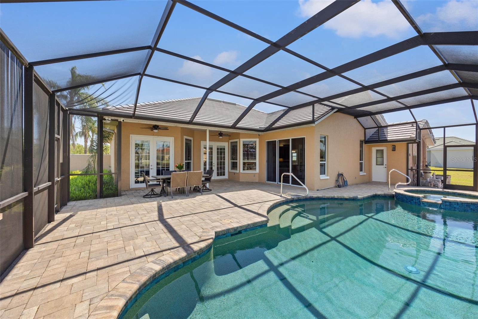 6181 9TH AVENUE CIR NE, BRADENTON, FL, 34212