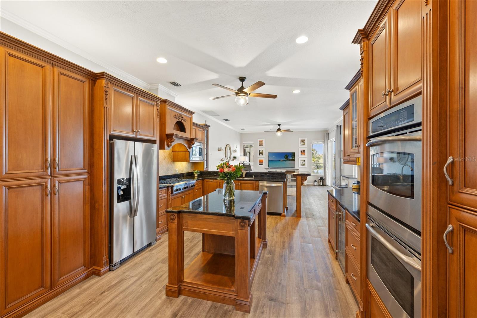 6181 9TH AVENUE CIR NE, BRADENTON, FL, 34212