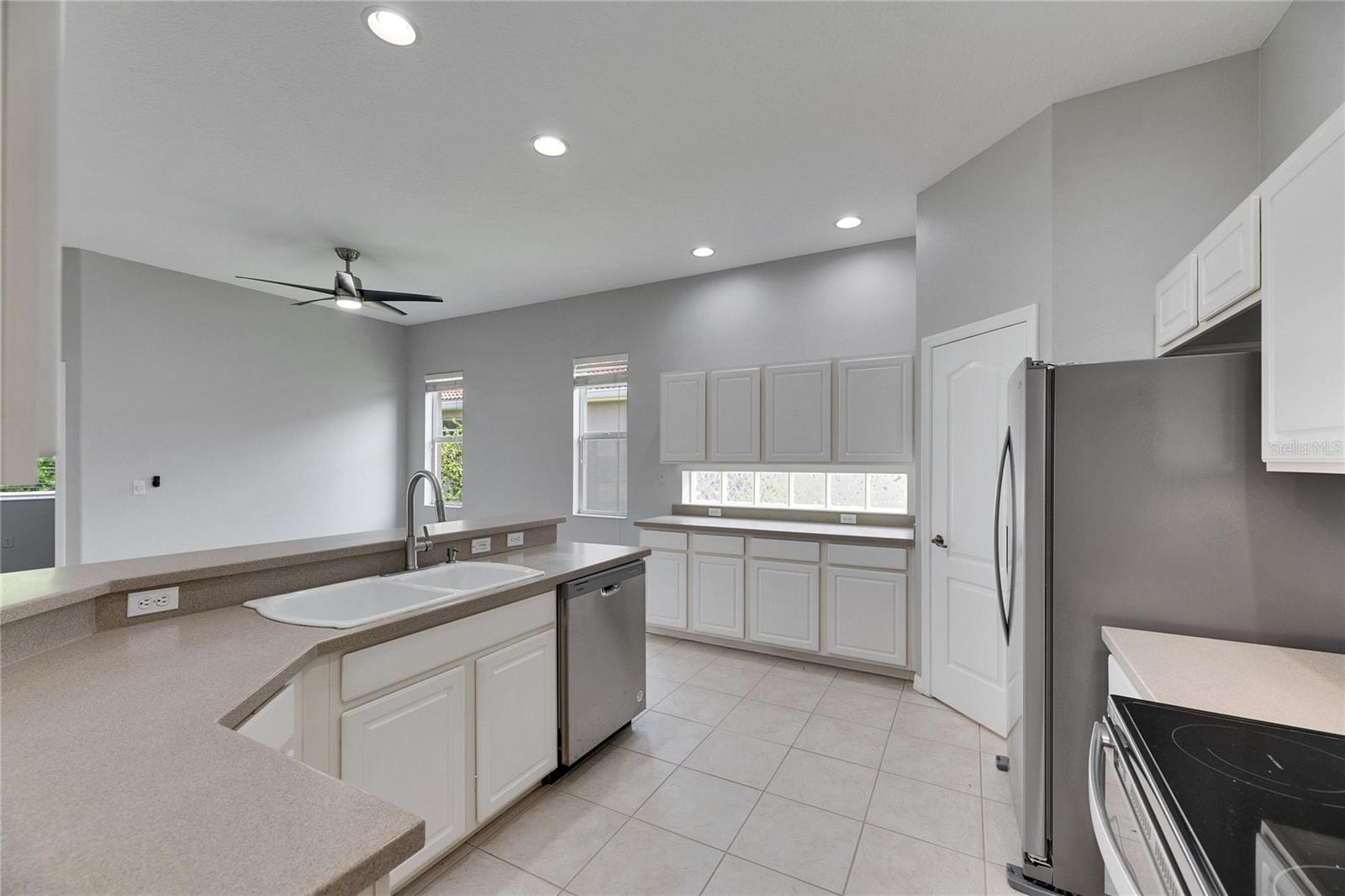 9009 KINGSBURY PL, BRADENTON, FL, 34212