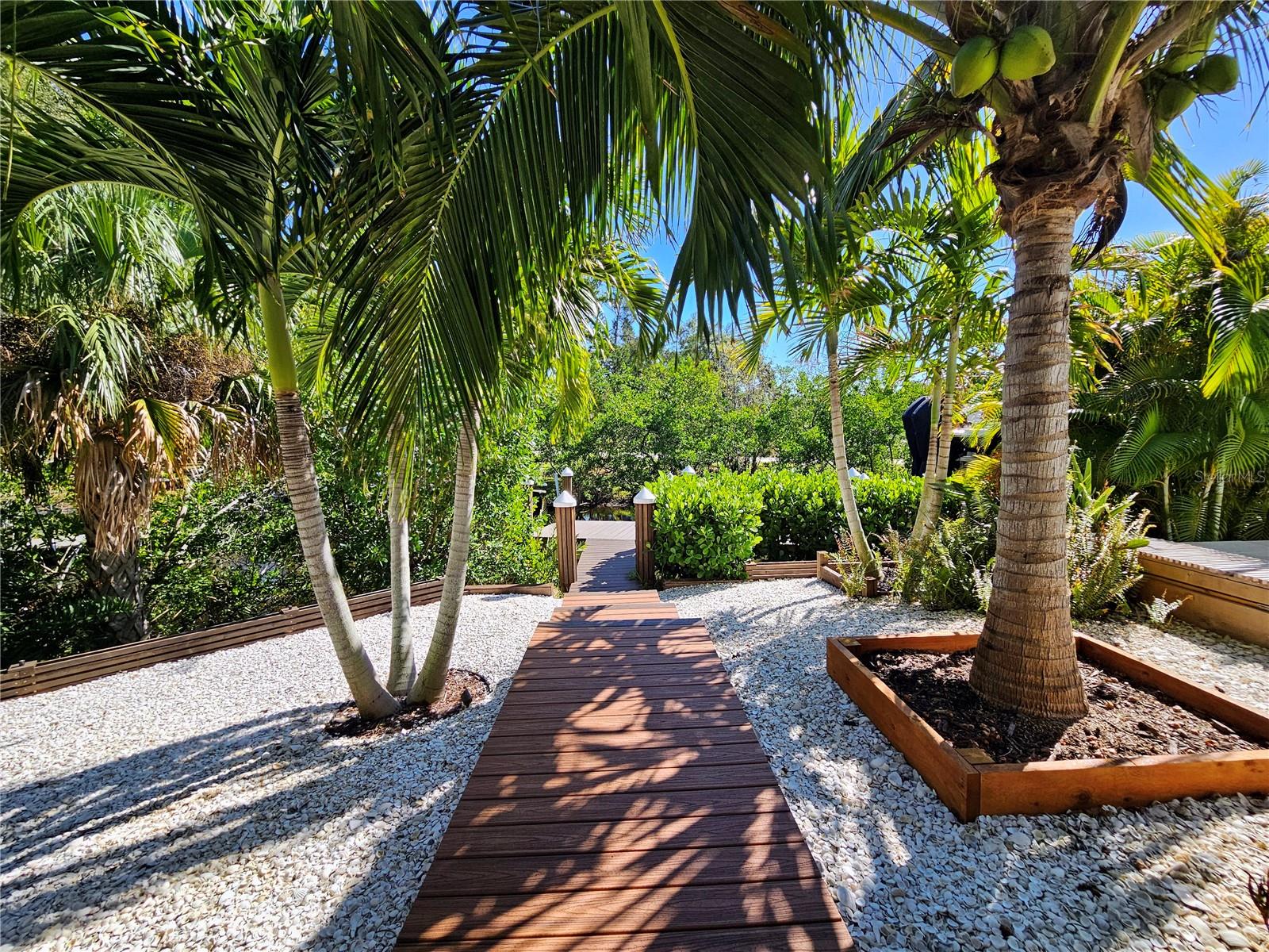 2408 NASSAU ST, SARASOTA, FL, 34231