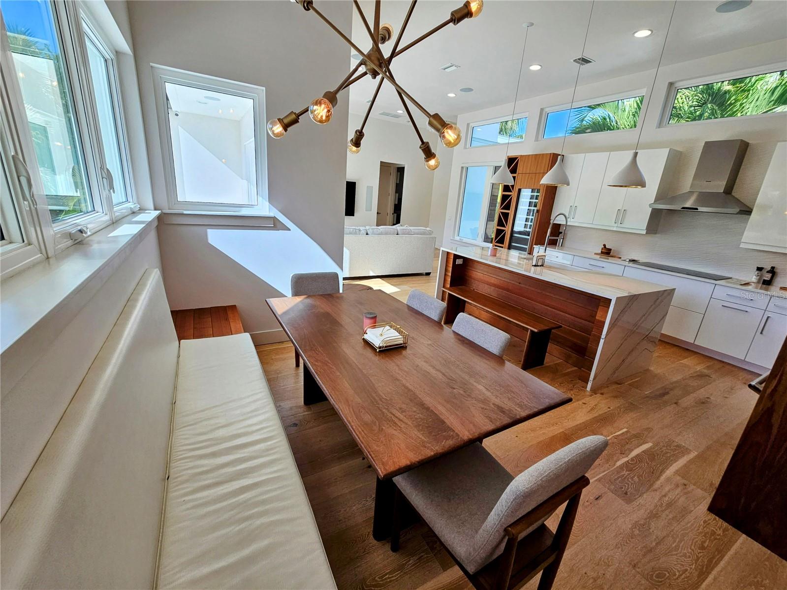 2408 NASSAU ST, SARASOTA, FL, 34231