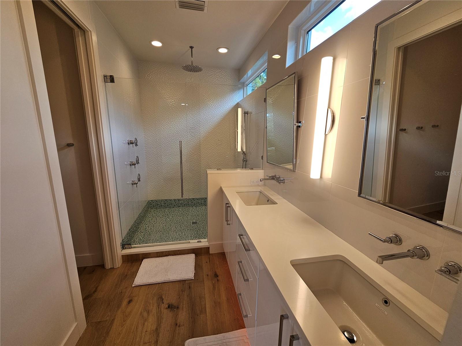 2408 NASSAU ST, SARASOTA, FL, 34231