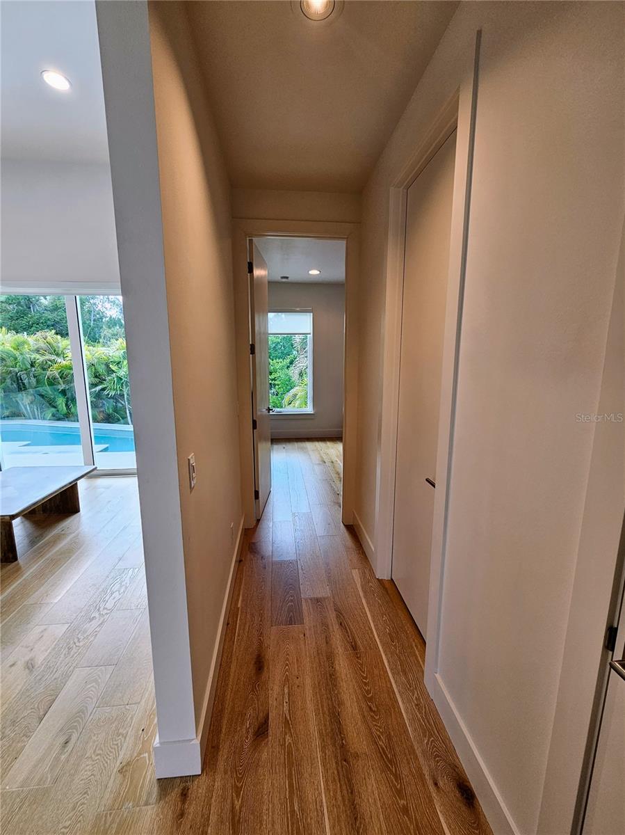 2408 NASSAU ST, SARASOTA, FL, 34231