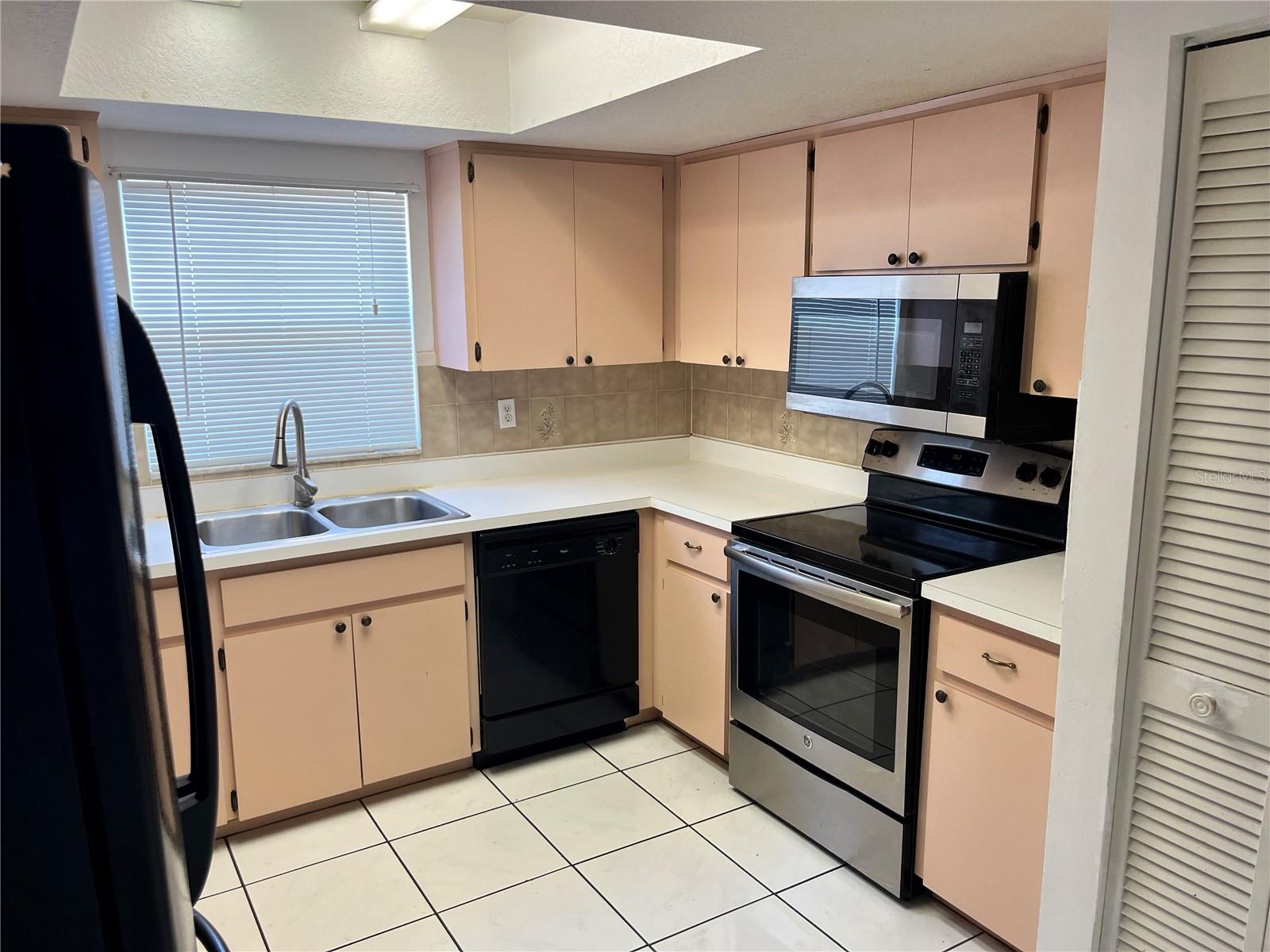 5834 DARREN CT N, CLEARWATER, FL, 33760