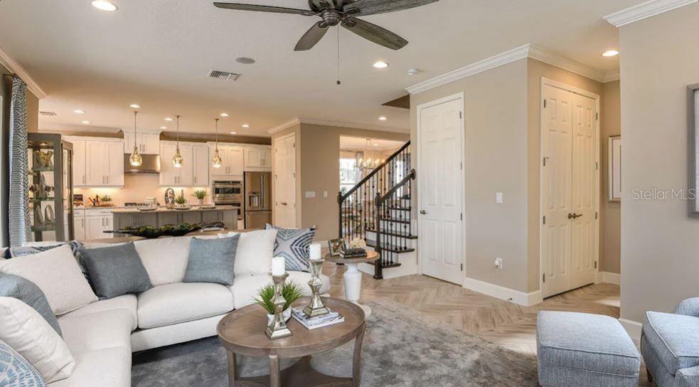 1714 TRAILHEAD LN, ZEPHYRHILLS, FL, 33541