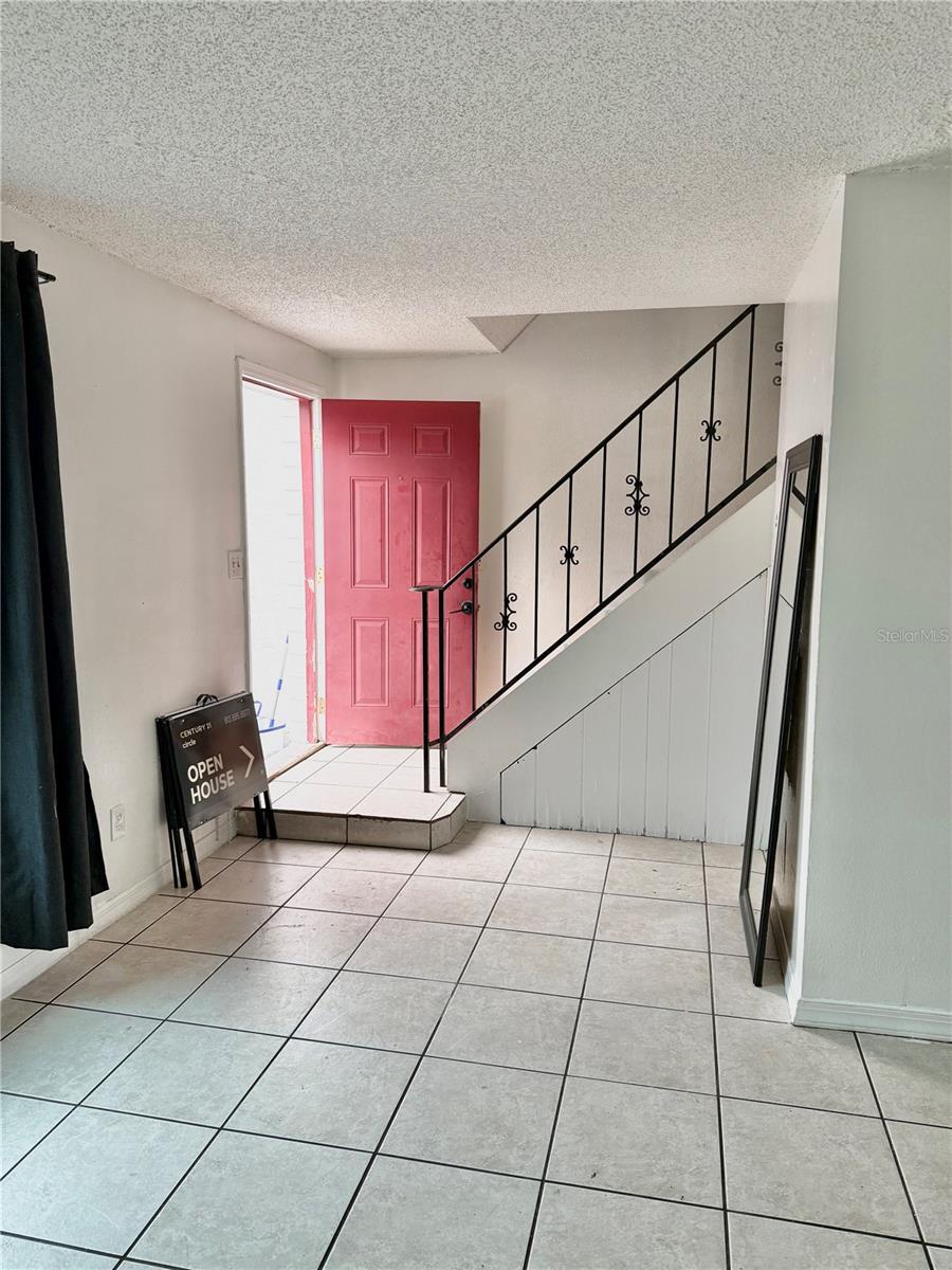 5715 TOWNHOUSE DR #1, NEW PORT RICHEY, FL, 34652