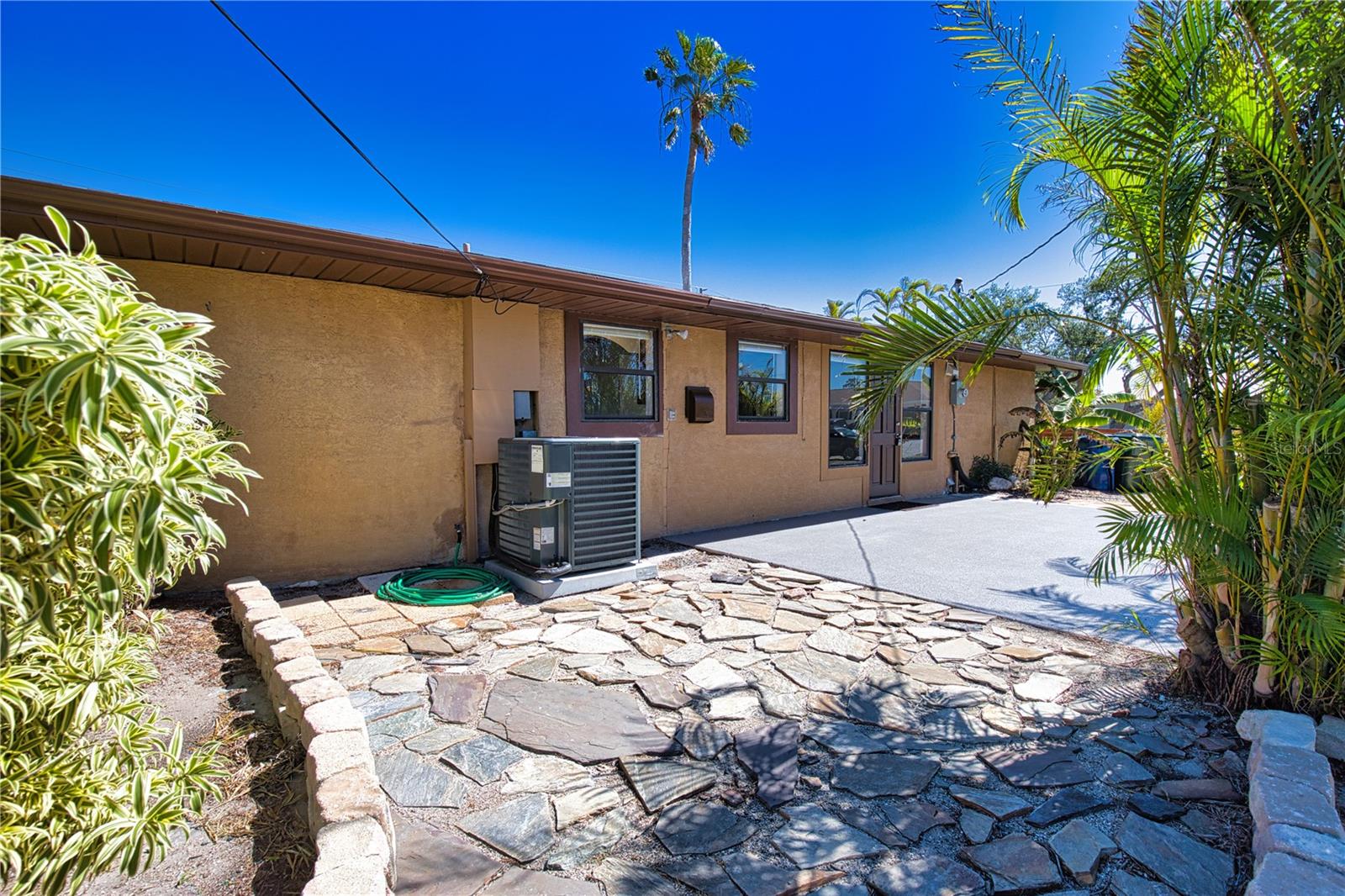 4330 SHAMROCK DR, VENICE, FL, 34293
