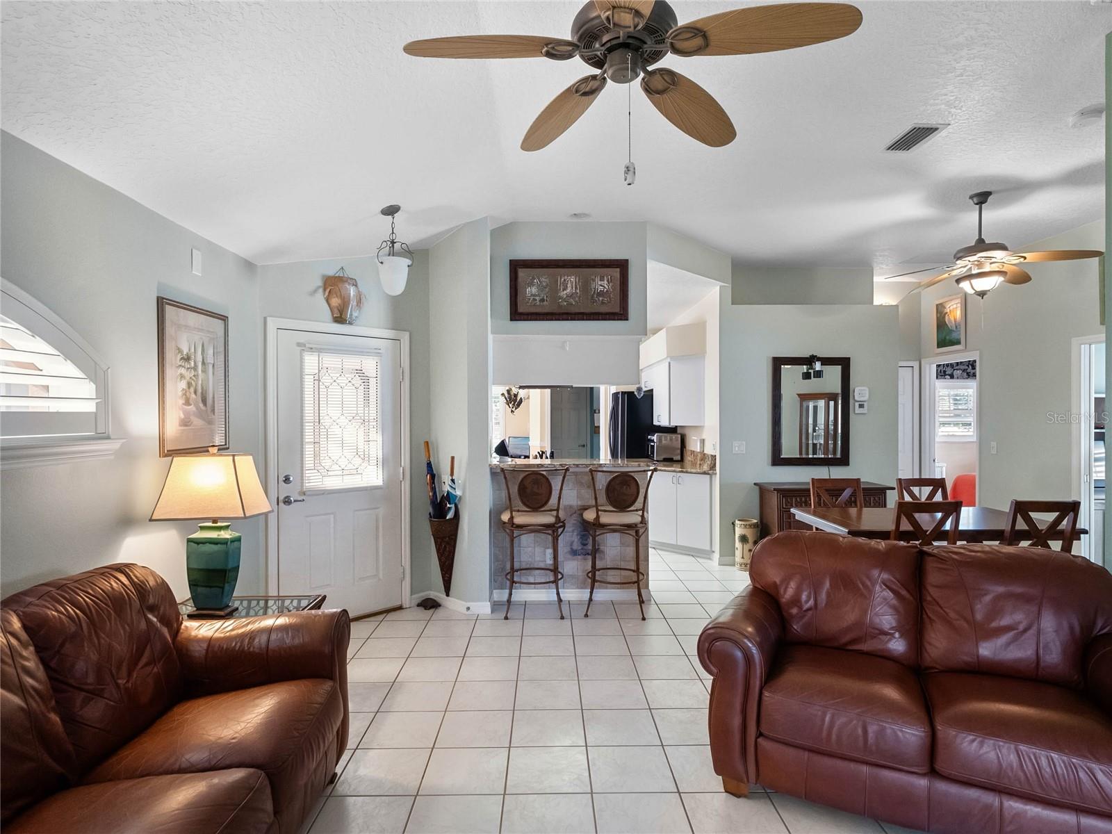 21334 ROYAL TROON DR, LEESBURG, FL, 34748