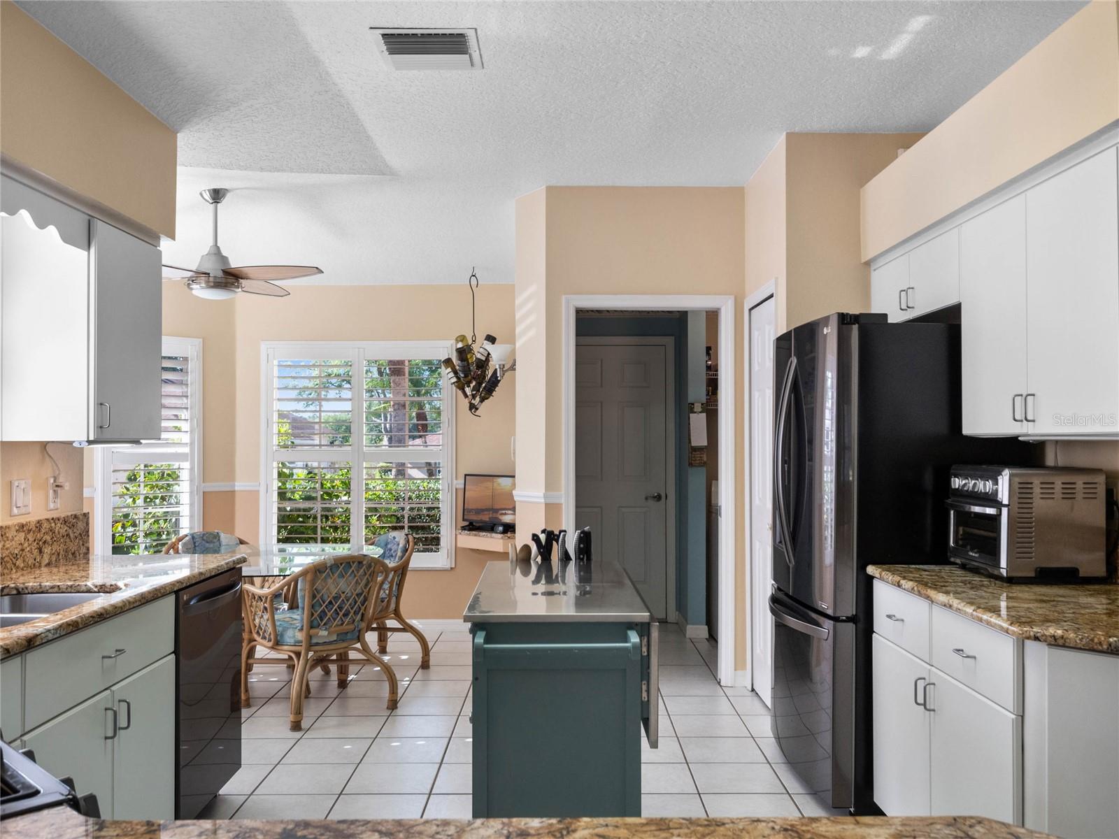 21334 ROYAL TROON DR, LEESBURG, FL, 34748