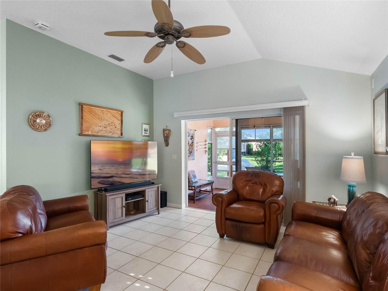 21334 ROYAL TROON DR, LEESBURG, FL, 34748