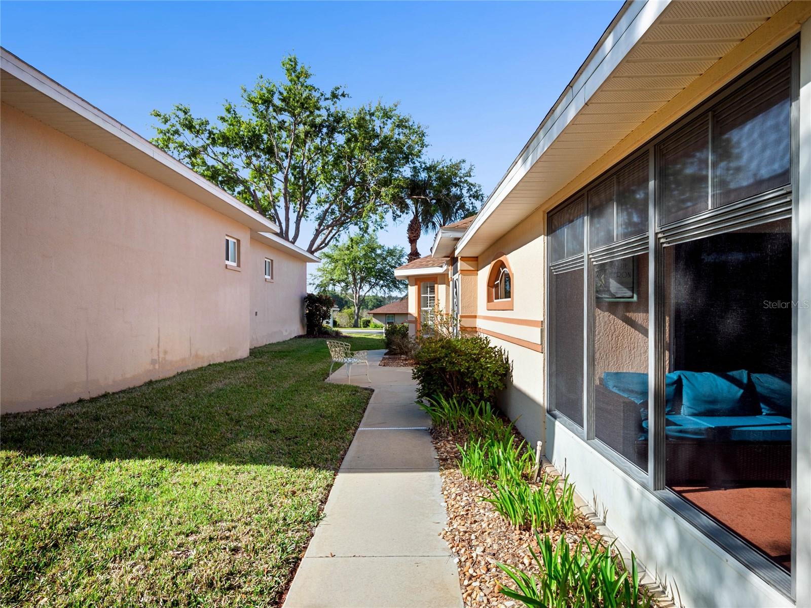 21334 ROYAL TROON DR, LEESBURG, FL, 34748