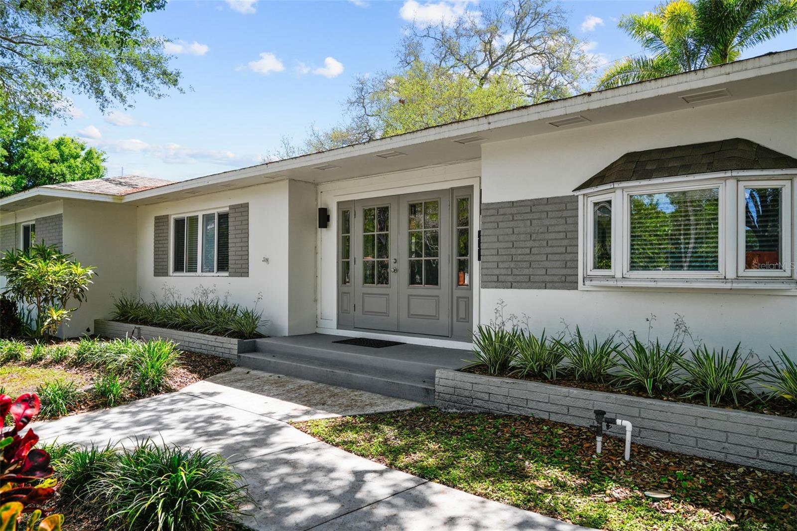 6434 1ST AVE N, ST PETERSBURG, FL, 33710
