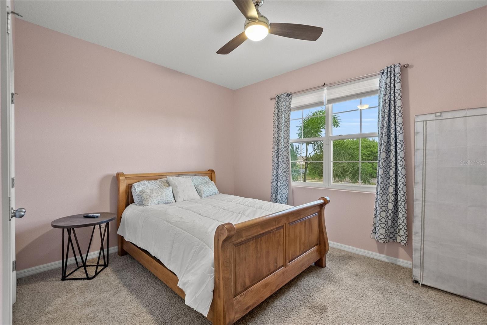 582 8TH ST NW, RUSKIN, FL, 33570