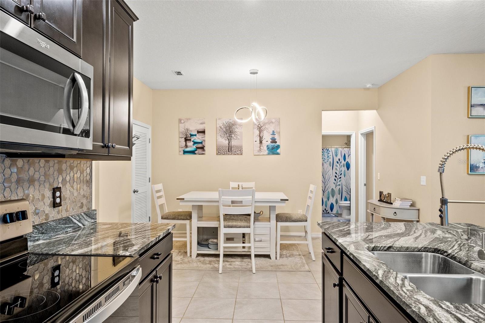 582 8TH ST NW, RUSKIN, FL, 33570