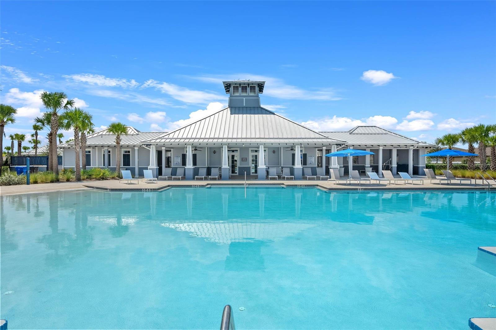 582 8TH ST NW, RUSKIN, FL, 33570