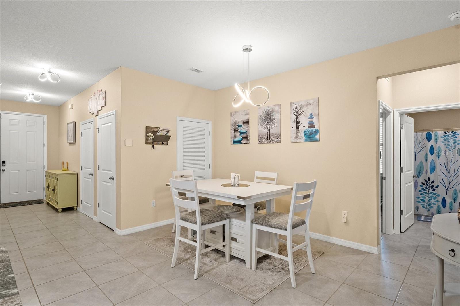 582 8TH ST NW, RUSKIN, FL, 33570