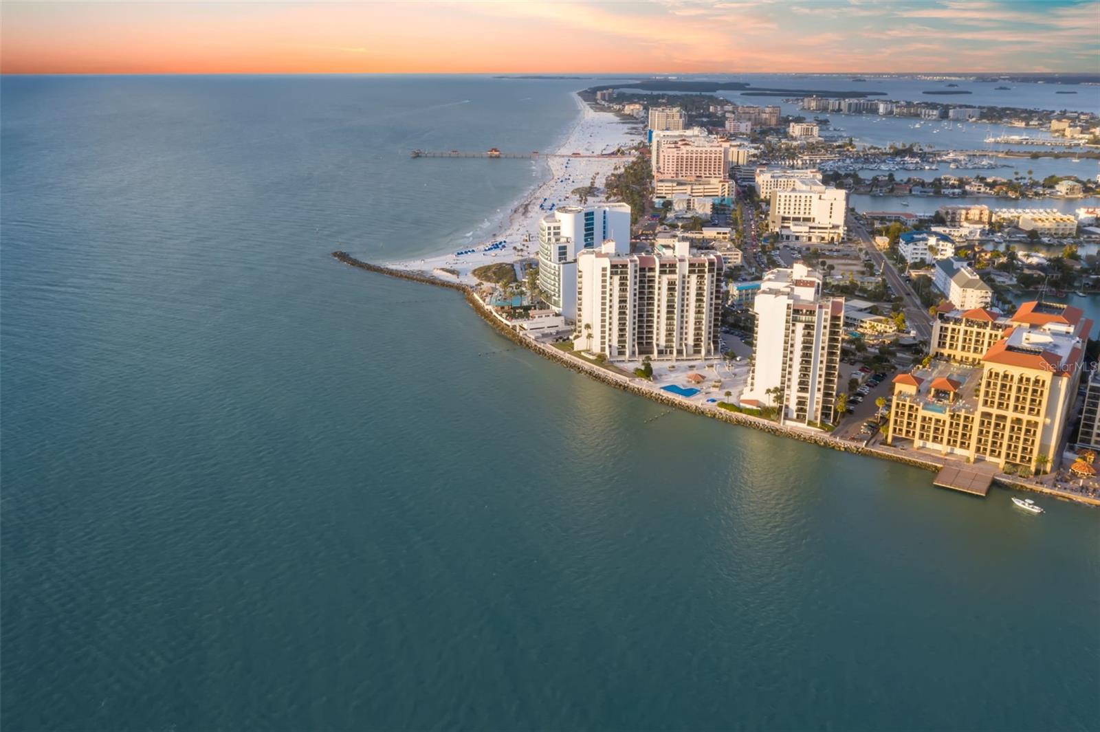 440 S GULFVIEW BLVD #1701, CLEARWATER BEACH, FL, 33767