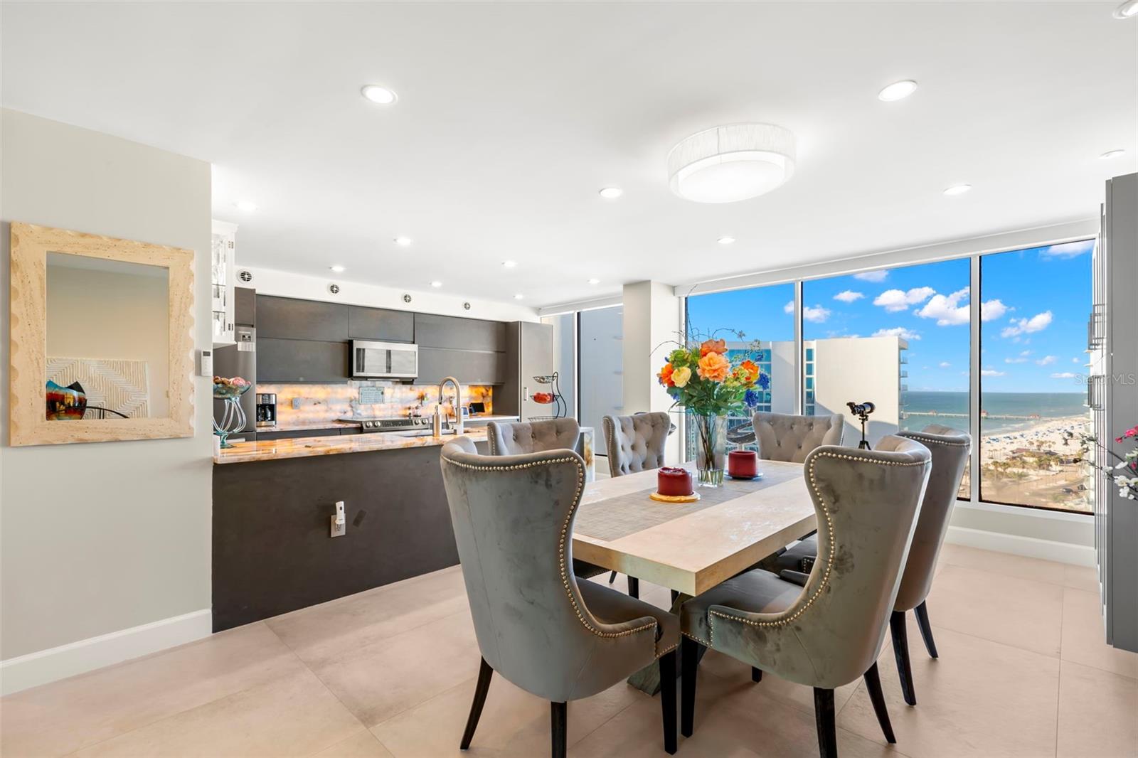 440 S GULFVIEW BLVD #1701, CLEARWATER BEACH, FL, 33767