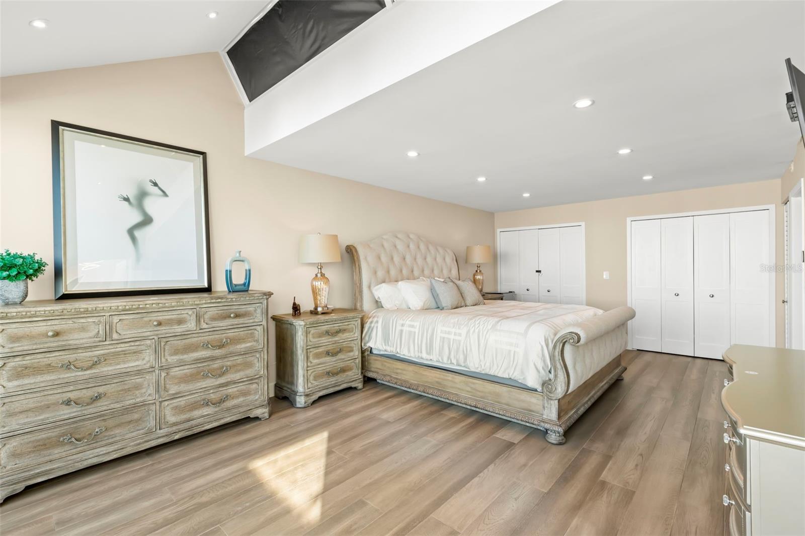 440 S GULFVIEW BLVD #1701, CLEARWATER BEACH, FL, 33767