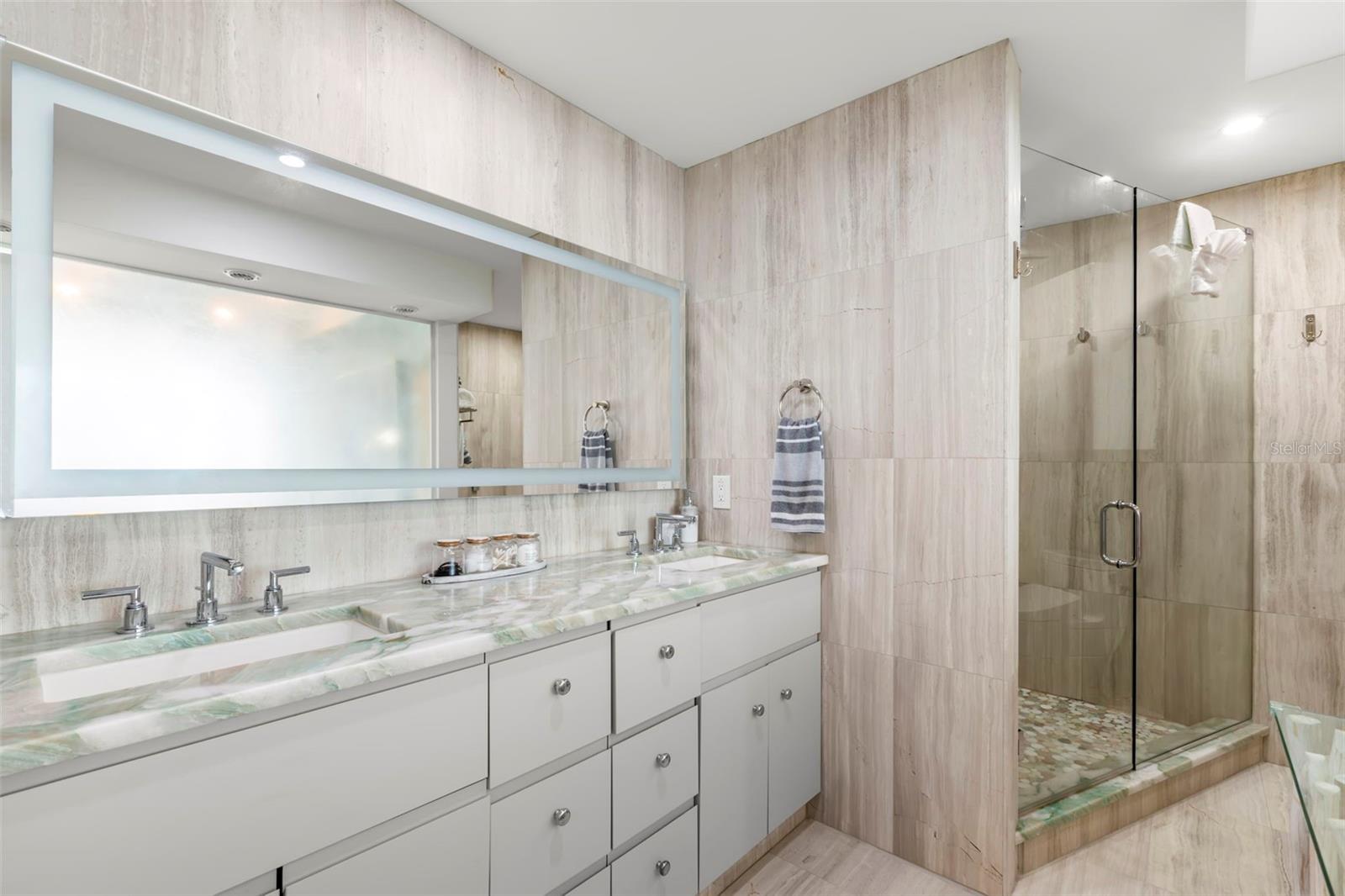 440 S GULFVIEW BLVD #1701, CLEARWATER BEACH, FL, 33767