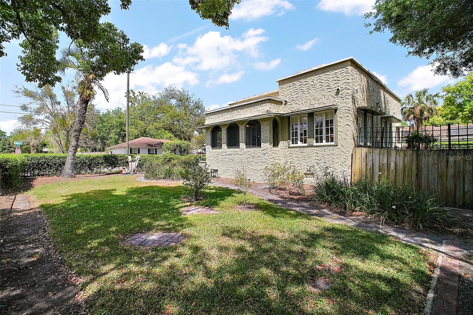 127 CARLTON AVE, DELAND, FL, 32720
