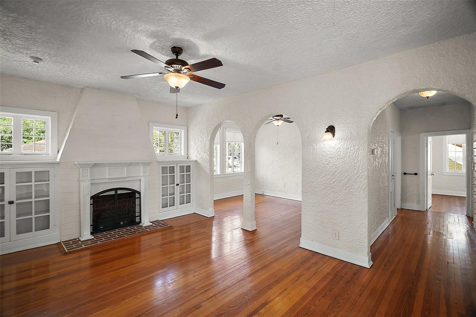 127 CARLTON AVE, DELAND, FL, 32720