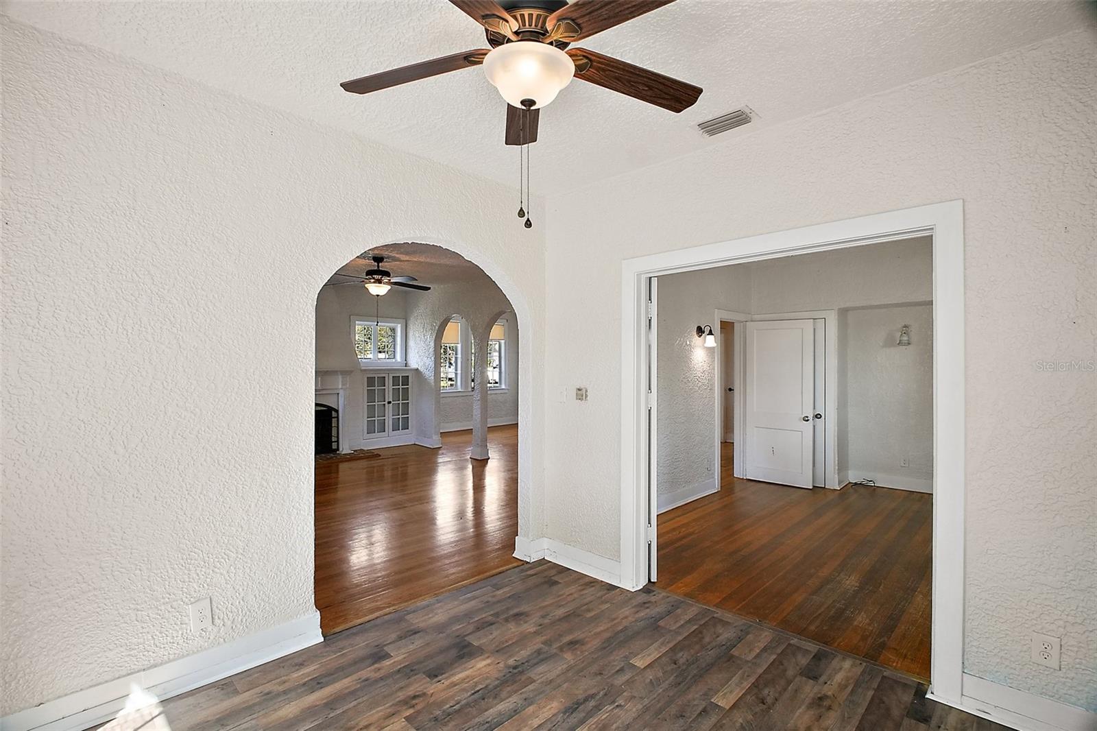 127 CARLTON AVE, DELAND, FL, 32720