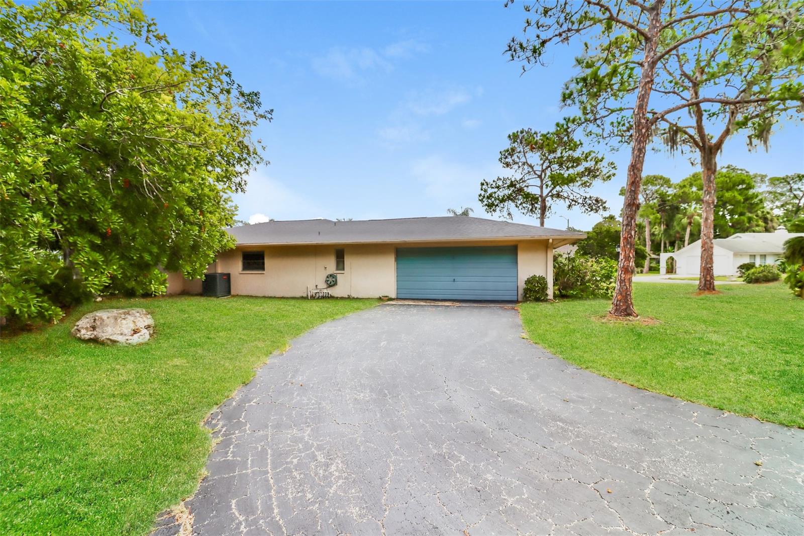 4337 MARINE PKWY, NEW PORT RICHEY, FL, 34652