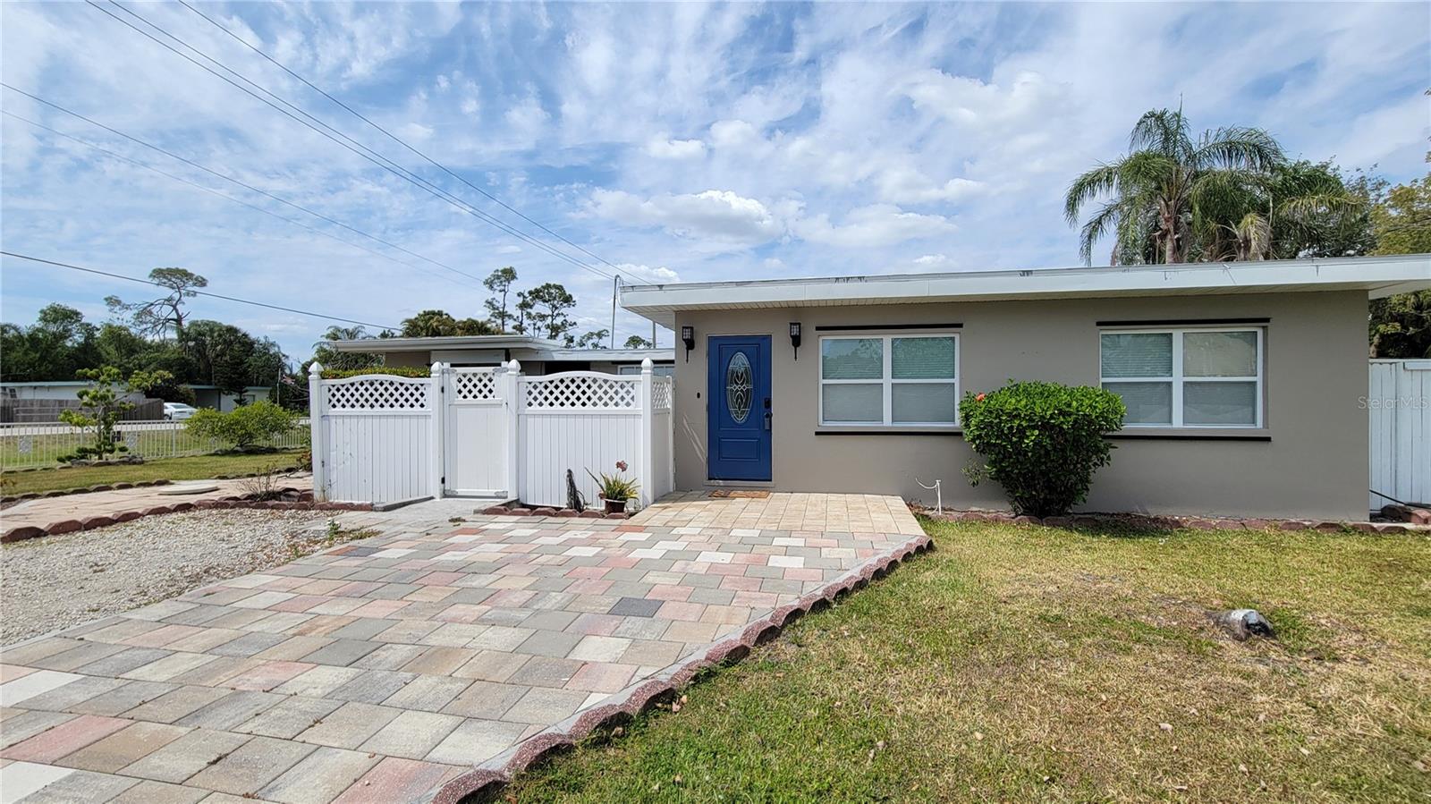 23442 HARPER AVE, PUNTA GORDA, FL, 33980