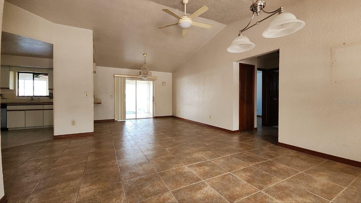 39 FELLOWSHIP DR, PALM COAST, FL, 32137
