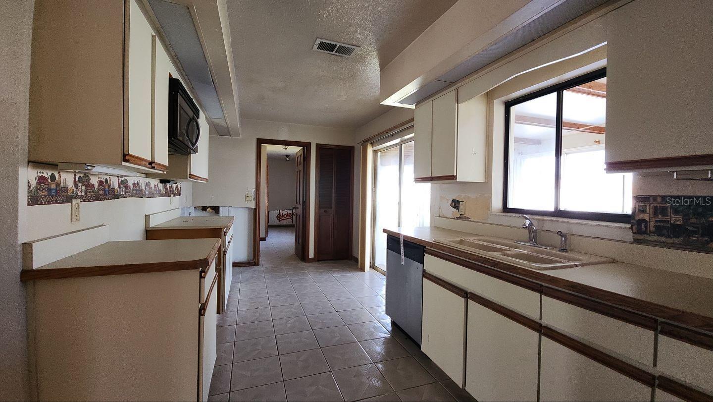 39 FELLOWSHIP DR, PALM COAST, FL, 32137