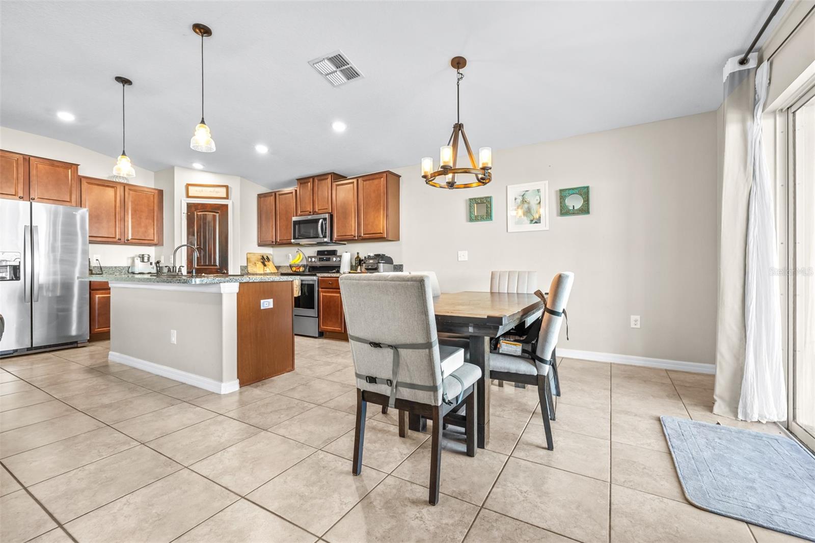 207 ARCHCLIFFE POINT PL, DOVER, FL, 33527