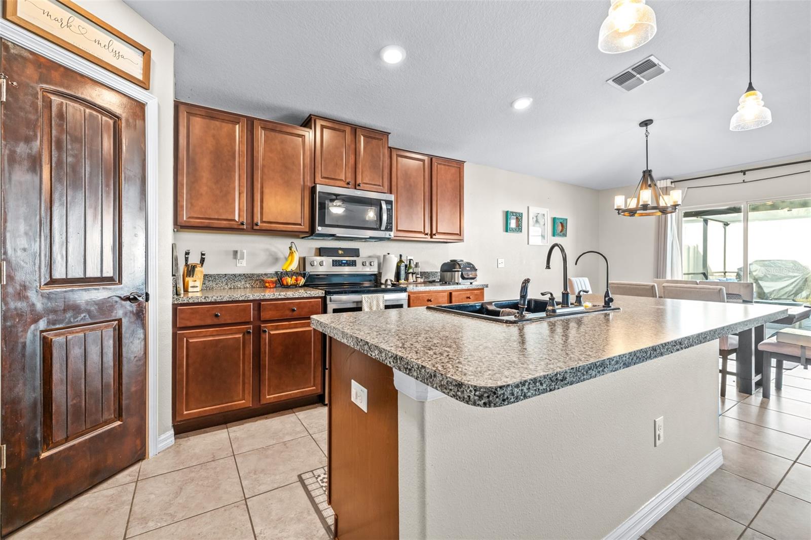 207 ARCHCLIFFE POINT PL, DOVER, FL, 33527