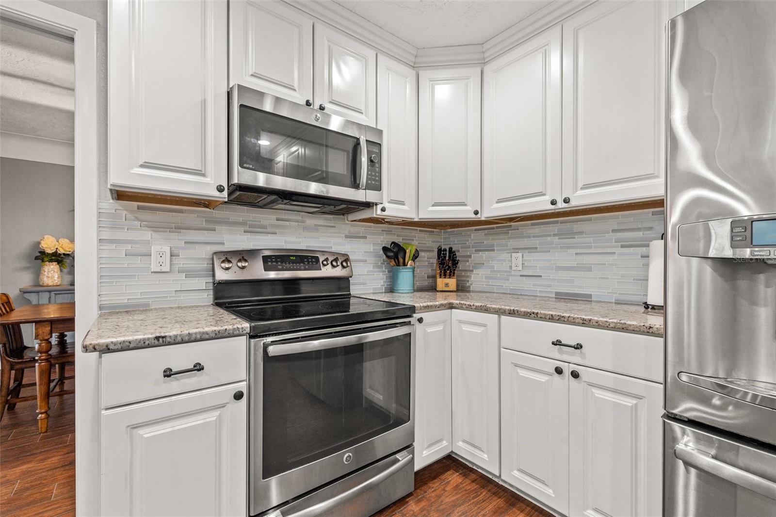 1433 74TH CIR NE, ST PETERSBURG, FL, 33702