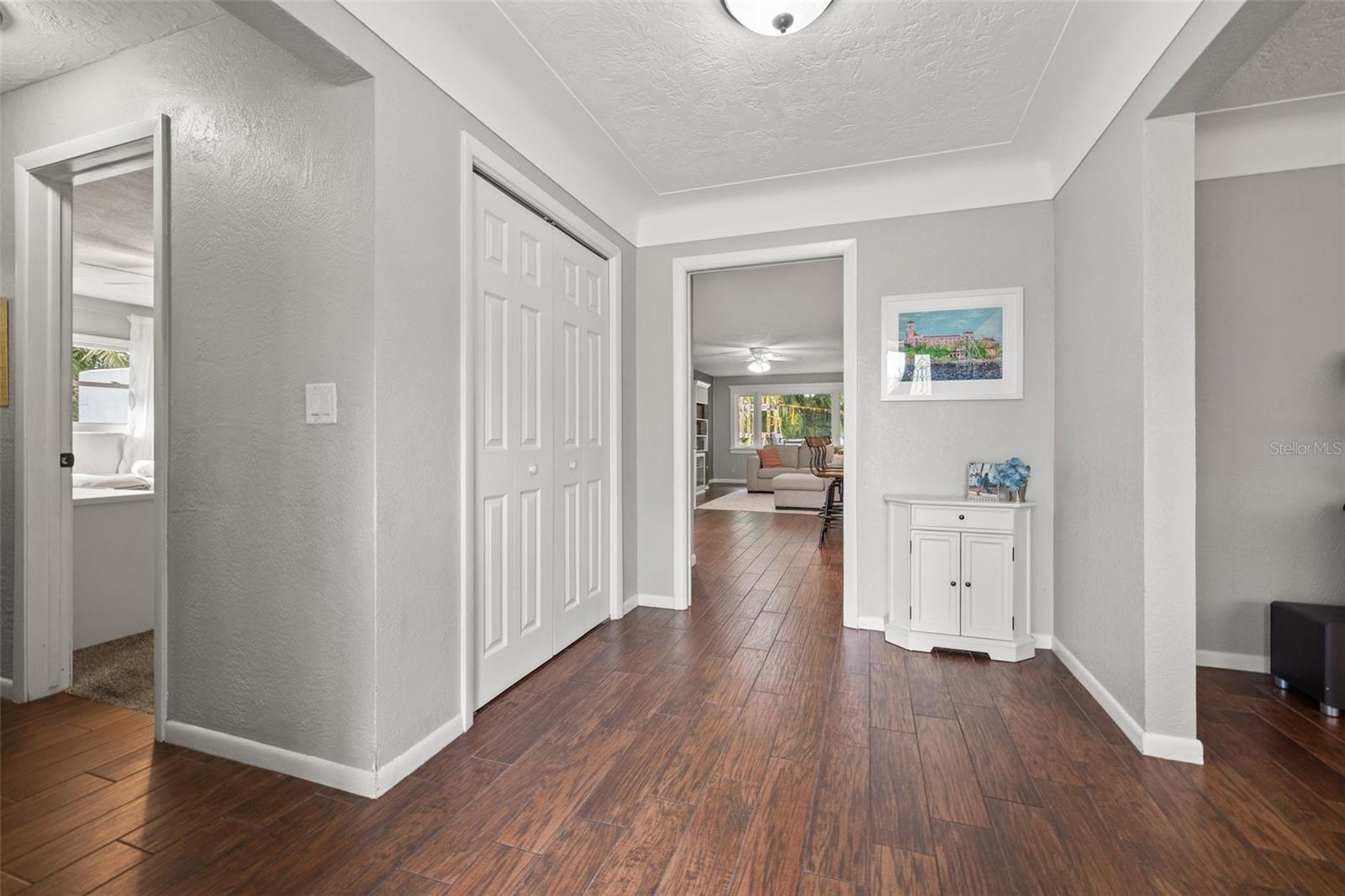1433 74TH CIR NE, ST PETERSBURG, FL, 33702
