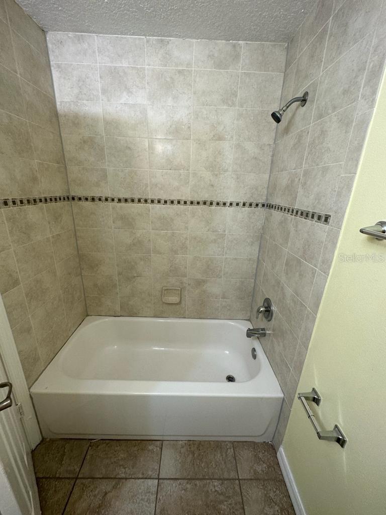 6427 BREEZEWOOD ST, ORLANDO, FL, 32818