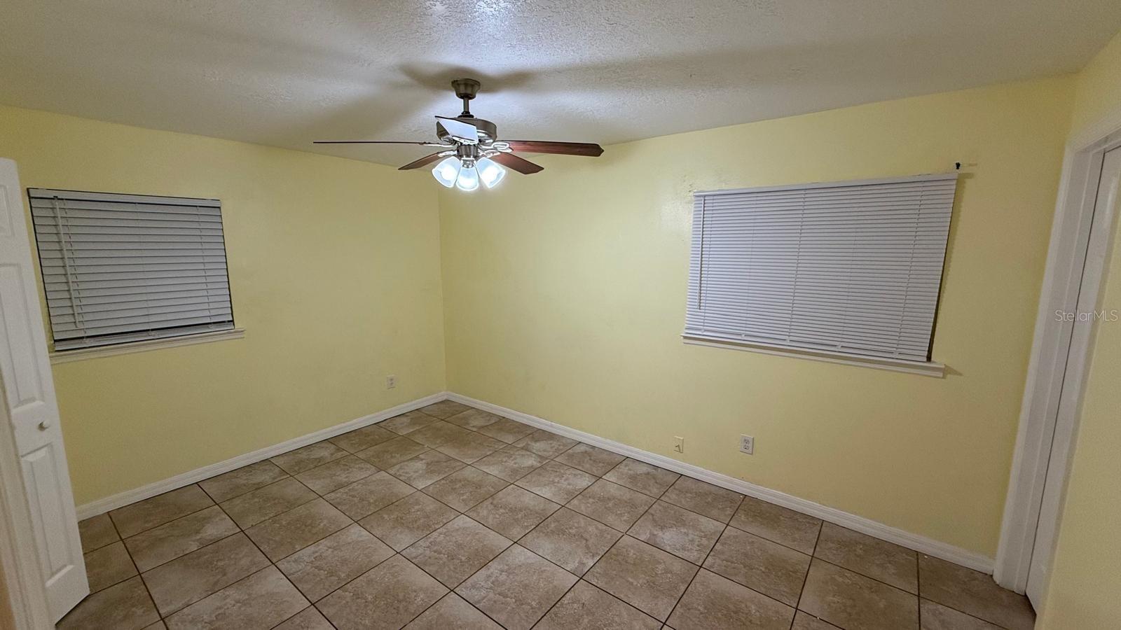 6427 BREEZEWOOD ST, ORLANDO, FL, 32818